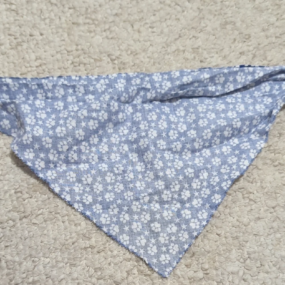 Blue Floral Triangle Scarf Bandana